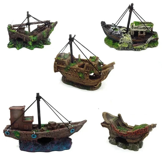 Resin Shipwreck Aquarium Ornament | Decorative